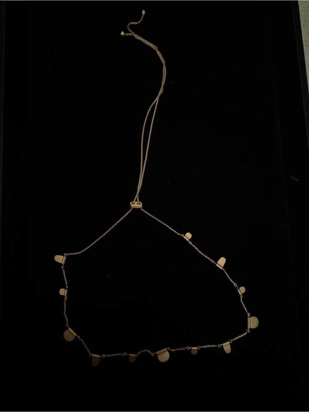KENDRA SCOTT- OLIVE NECKLACE IN ROSE GOLD